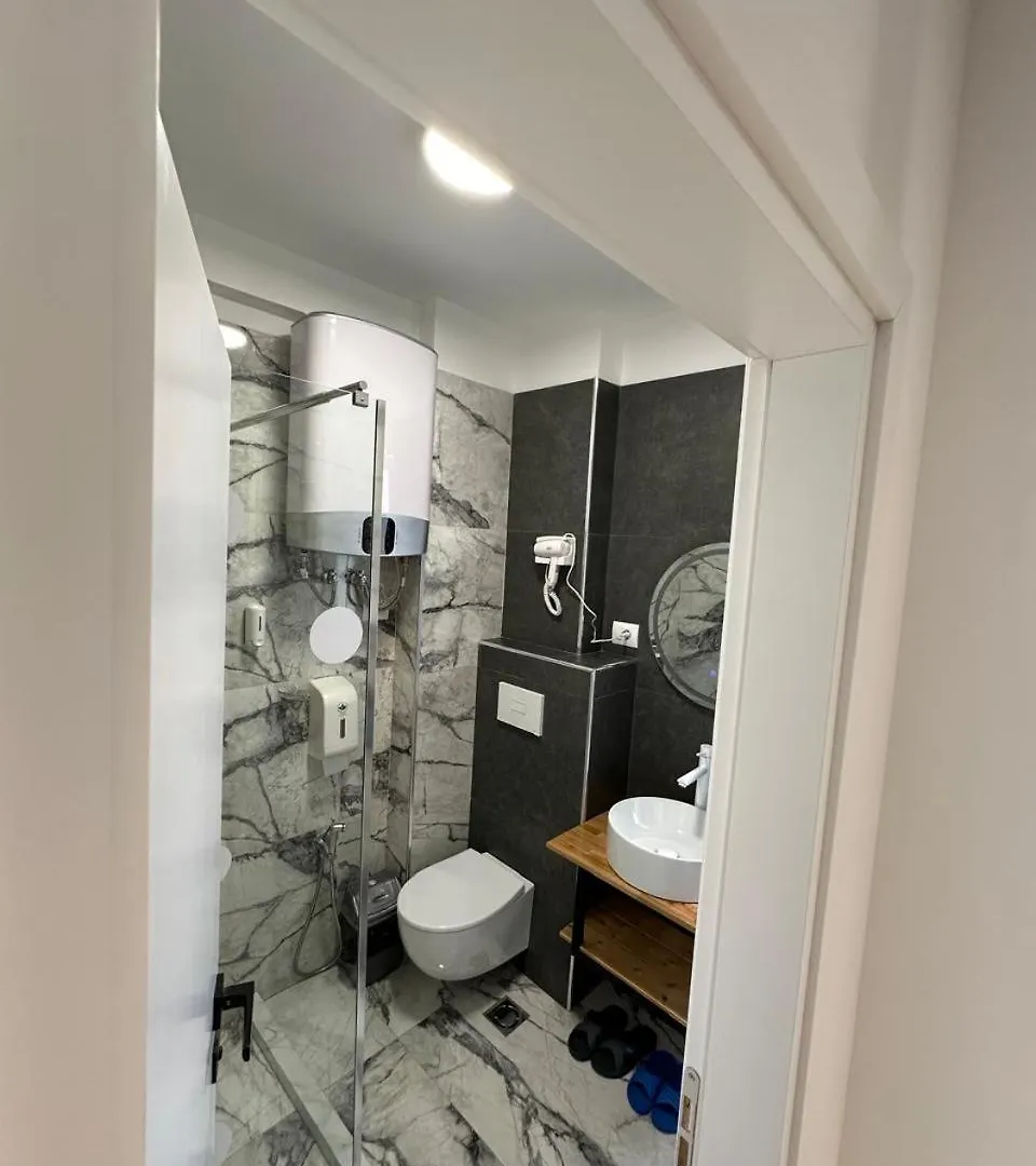 Apart Hotel Cani Tirana Albania